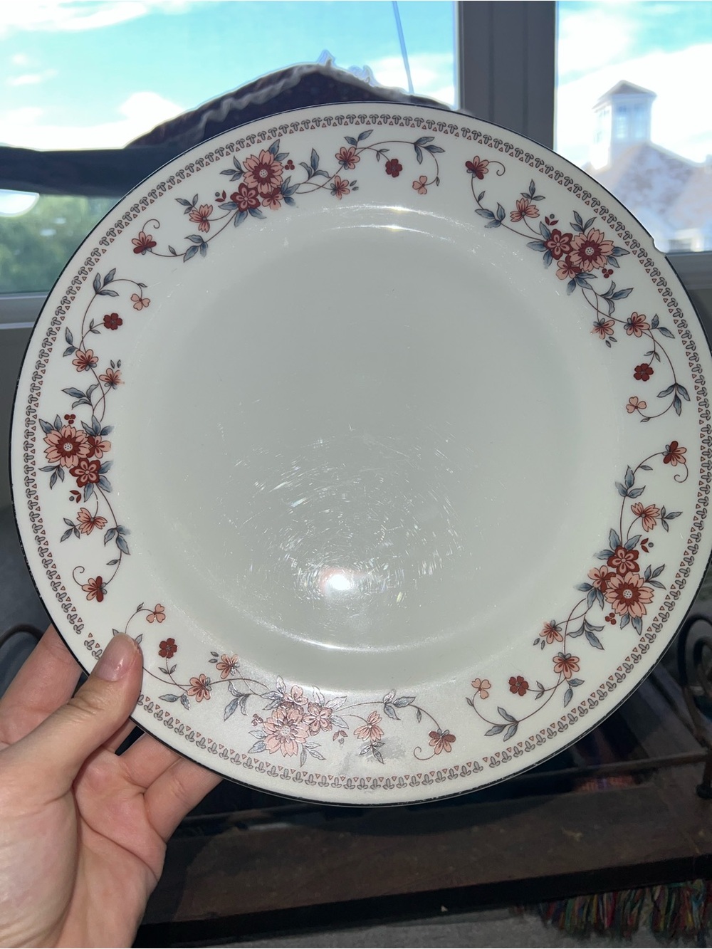Floral Rim Porcelain Dinner Plate - White with Red Flower Pattern **Small chip**